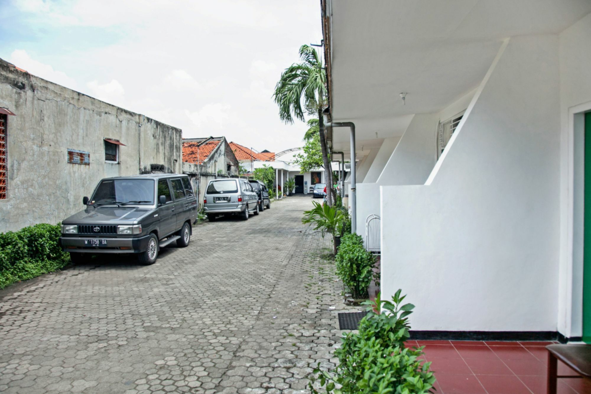 Reddoorz Near City Of Tomorrow Mall Surabaya Dış mekan fotoğraf